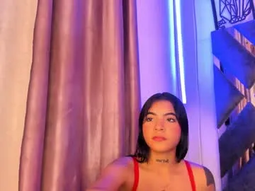 maggie_greene — GOAL: show dance   [972 tokens remaining] Welcome to my room guys!!! :) #bigboobs #teen #findom #ebony #skinny