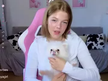 maya_blonde18 on Chaturbate 