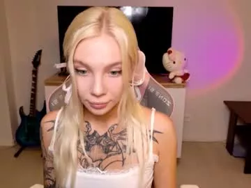 mym1lk on Chaturbate 