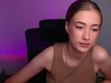 mysticemeli — GOAL: Welcome cb [0 tokens remaining] Welcome to my room! #18 #shy #teen #skinny #new