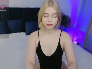 nanami_v02 — STAND UP AND SHOW ASS [115 tokens left] #cum #lovense #teen #cute #natural
