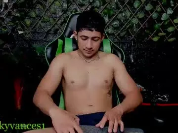 nicky_vance — all naked [29 tokens left] Hello!  #young #twink #lovense #bigdick  #cumshow
