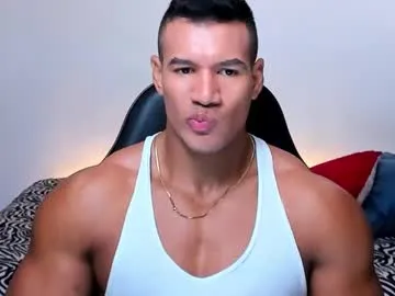 oliver_tommy — #muscle  #new #latin #young #flex #muscleworship #bodybuilder
