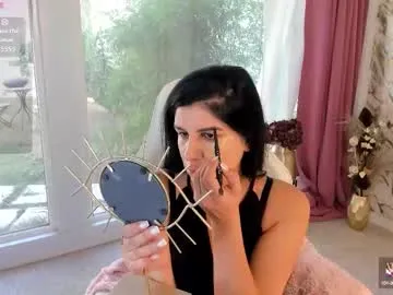 patriciakeys — 28 tk if u like my boobs/tease me ! lets have good time!! # boobs #PVT brunette #cum #squirt #smoke/ get me we/111/301/501/1234/3001,PVT is on, Multi-Goal! Hello, cum and chat with me/use my fav LVL