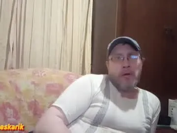 peskaric — Welcome to my room! - Goal: My goal for the day [600 tokens left] #russian, #smallcock, #uncut, #feet, #smoke