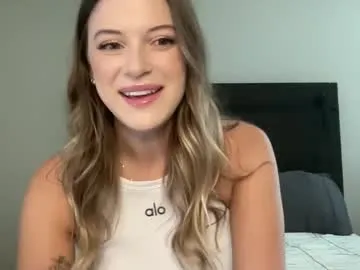 rileydepp — Sexy Surprise  #bigbooty #findom #bigtits [674 tokens remaining]