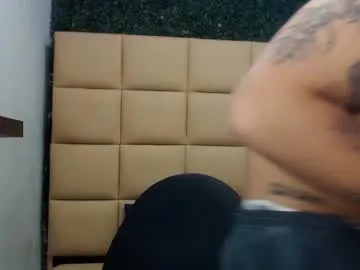 samaeltopboy — Cumshot  haha #bigcock #cum #master #muscles #latino [489 tokens remaining]