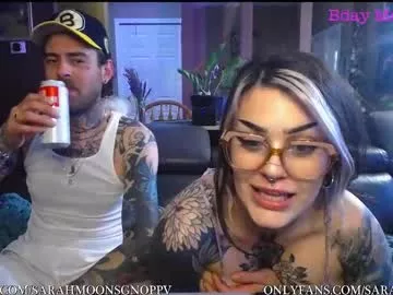 sarahmoonsg on Chaturbate 