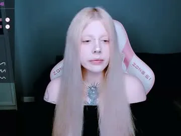 succubus_leslie — topless [142 tokens left] will you be my present? domi tips 50/69/222 #daddysgirl #bigboobs #goth #german #french