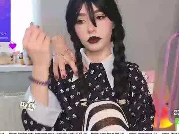 sweetuniporn on Chaturbate 