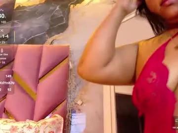 Freechat thickbrunnett on Chaturbate