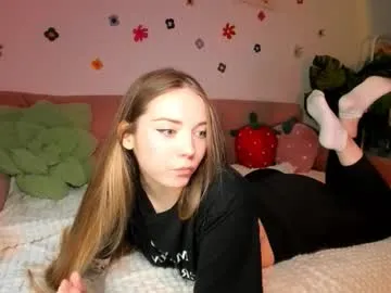thisisamelia — GOAL: twerk that baby [177 tokens left] // EPIC GOAL: for some fun and chill!!! [12661 tokens left] #young #longhair #nonude #feet #cute