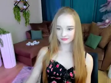 trapofemotions — goal: special show  [1000 tokens remaining] We live only once, we should remember it.   #nonude #young #pvt #talk #cute #18