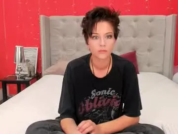 via_mayer — Goal: show feet #teen #lesbian #smalltits #skinny #shorthair - Next Goal: bottom flash