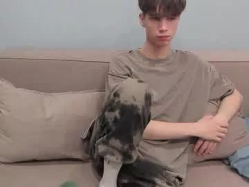 Freechat your_shy_guy on Chaturbate