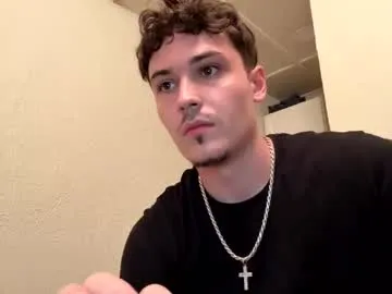yungstudbev — link in bio or invite private 5000 token goal