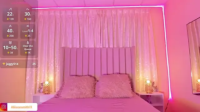 Aliison_Smith — fingers in my pussy