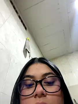 alissonfernandez_ — She gets naked 