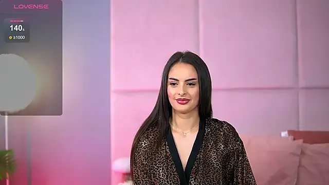 AlmaLuv — Can't stop moaning #PussyPlay
