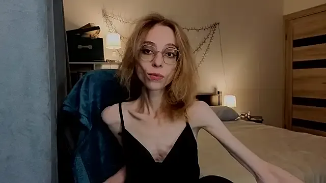amber_quell_here — domi+lush+hush cum show