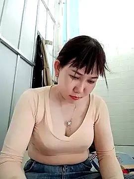 Ana_love2000 on StripChat 