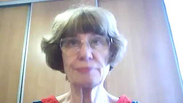 Anna72233 on StripChat 