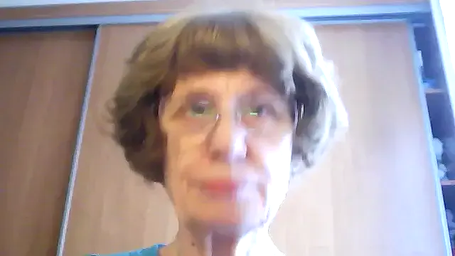Anna72233 on StripChat 