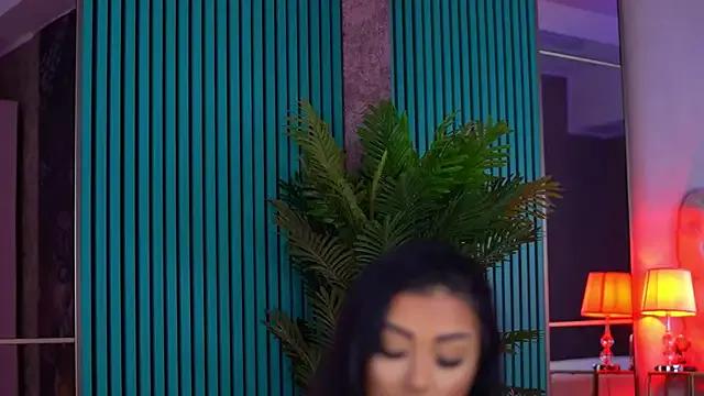 ArabellaPosh — Quick nipple flash + spit 