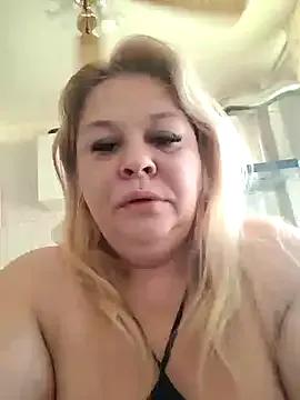 AriannaMilf on StripChat 