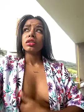 ATENEA_SEXXXY — Can you make it wet on the balcony?