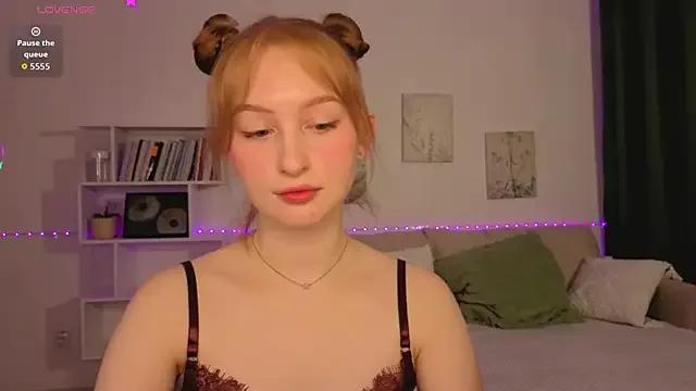 StripChat Betty_Twinkle is Freechat Betty_Twinkle — Sensual Finger Sucking