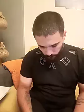 BigBoyXXL35 on StripChat 