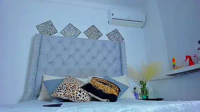 ChocoBunny1 on StripChat 