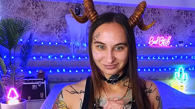 Cool_Freak_ on StripChat 