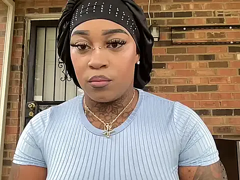Creamesensation — ebony starting college need books