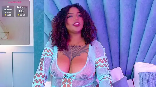 Cristal-Jonnes — Tighten and join Boobs with hands 