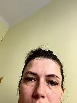 Cute_Erika — show pussy