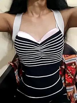 Freechat Daizy_Shah on StripChat