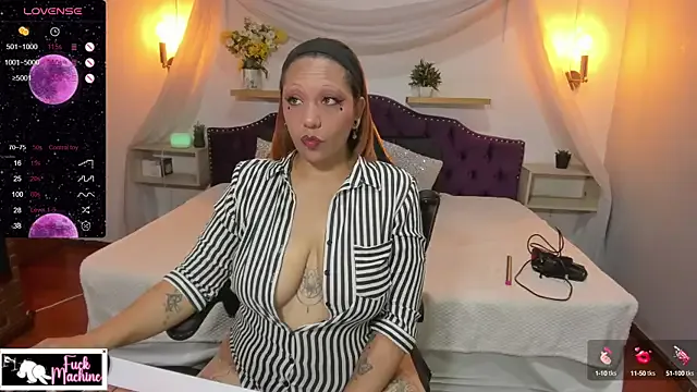 Destiny__Hall — Oil in the ass + Spank x6