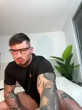 DimitriSullivan_ on StripChat 