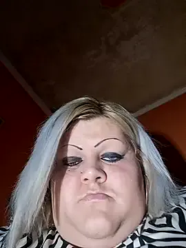 ducicsajsziii — Public vibration  pussy. Enjoyment