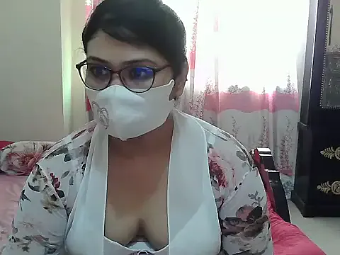 Elena_cruz5 on StripChat