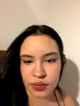 Emily_Taylor2 — flash boobs