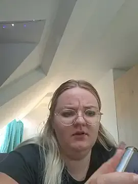 Fiona0705 — cum