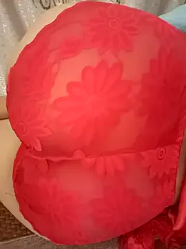 Haralushiaaa on StripChat 