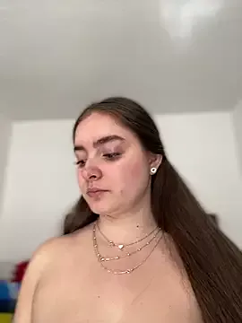 imlindapink on StripChat 