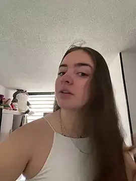 imlindapink on StripChat 