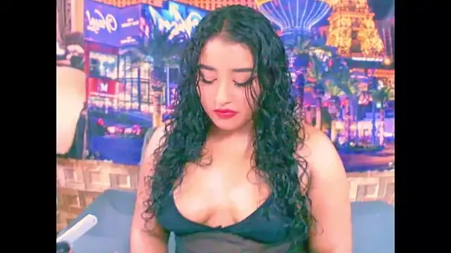 IndianAngel4u on StripChat 