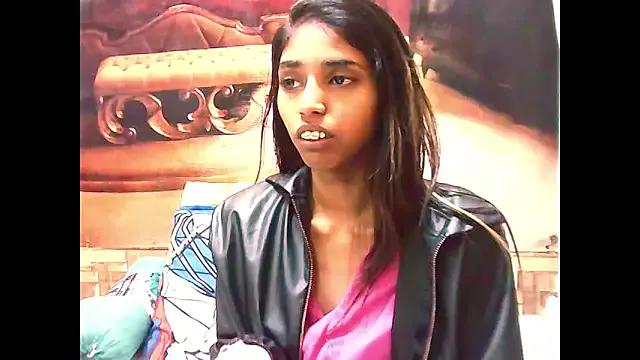 StripChat IndianSexySlender is Freechat IndianSexySlender — Freechat on StripChat