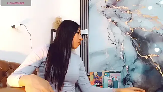 khiara_moretti — kisses!
